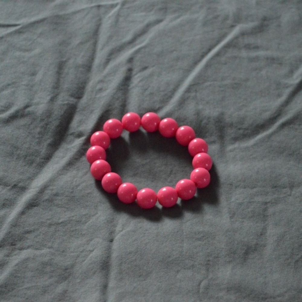 FREE W/ NEXT PURCHASE Stretch Pink Beaded Bracelet